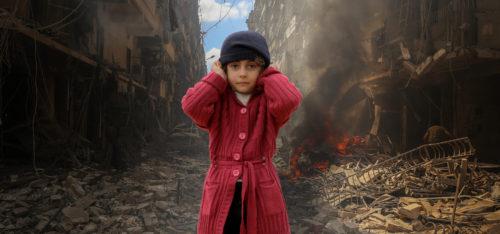 Niña Siria en medio de los bomardeos