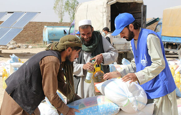 Islamic Relief Afghanistan distribuyó paquetes de alimentos