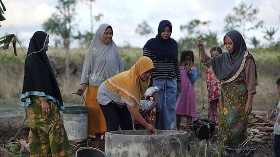 Mujeres trabajando