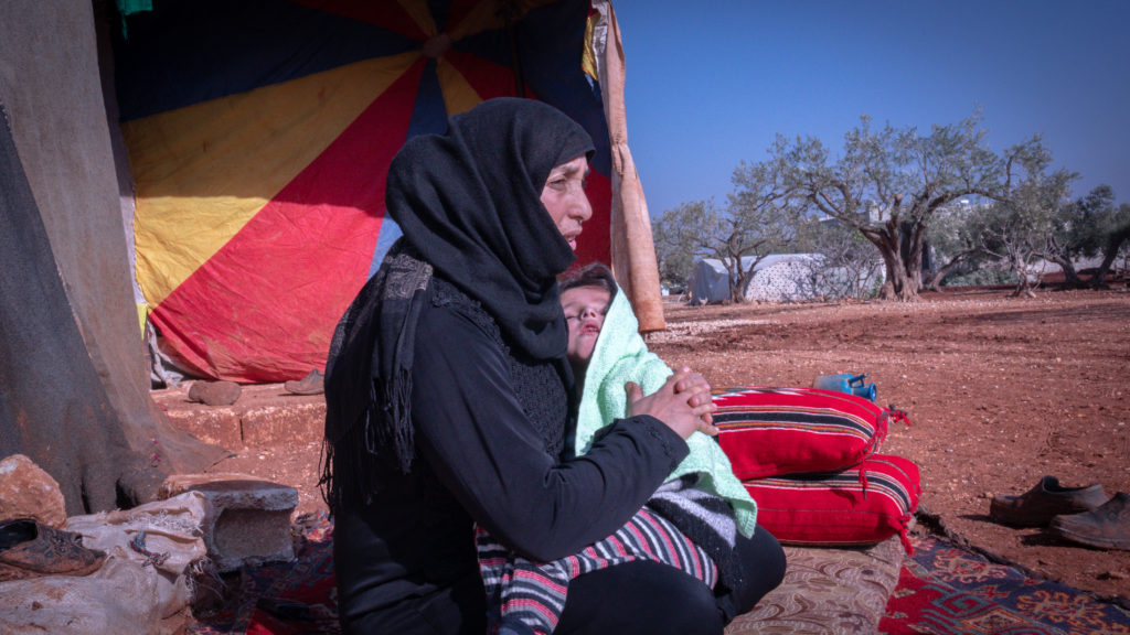 Umm Anwar vive con sus hijos en el campamento de Kfarehmol camp, en Siria.